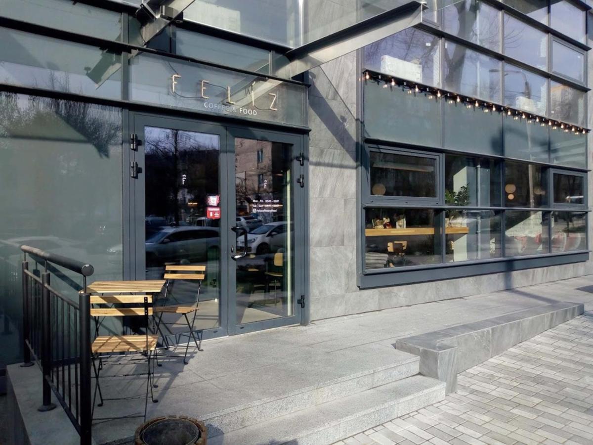 Уютная Vip Студия В Центре Метро Политех Охматдет Паркинг Kyiv Exterior photo